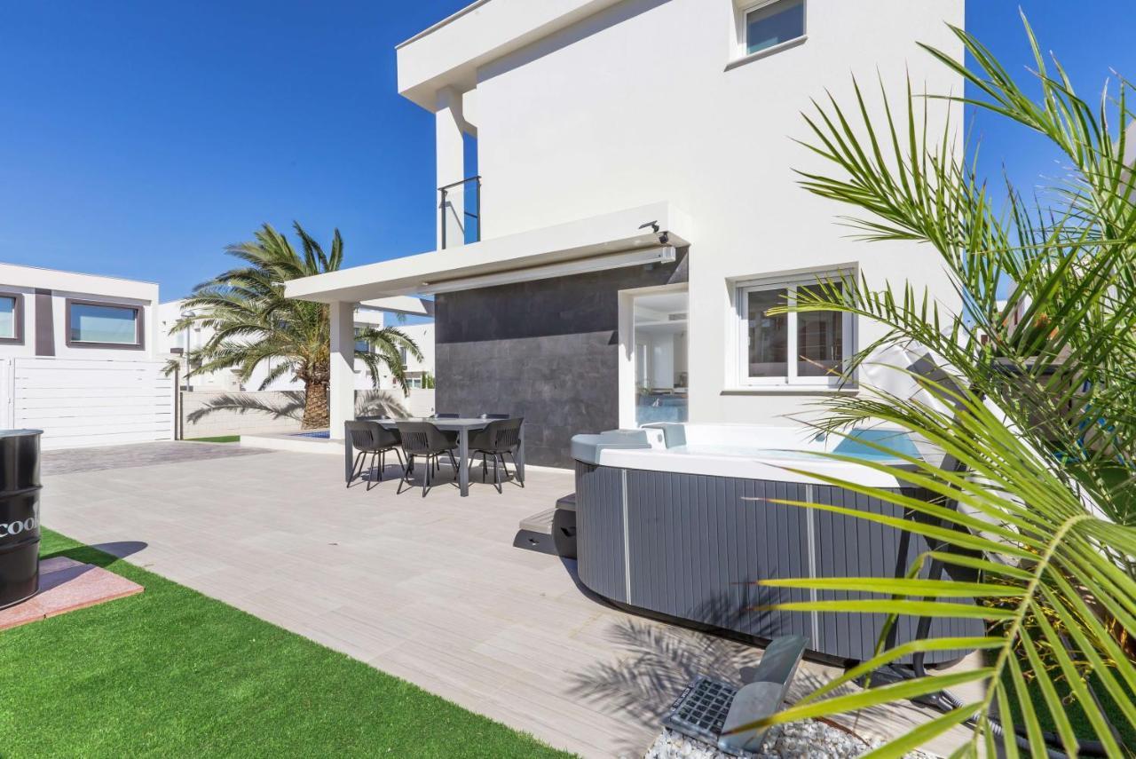 Casa Bos Dolpfin Wellness Luxury Entire Villa Pool & Jacuzzi Gran Alacant Near Beach Puerto Marino Εξωτερικό φωτογραφία